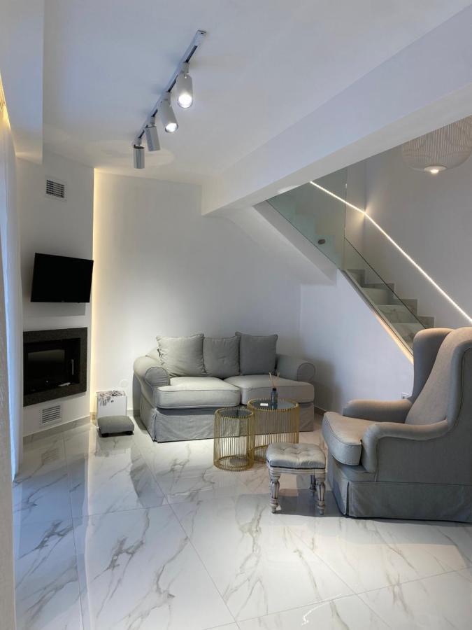 Dk Luxury Suite Néa Péramos Exterior foto