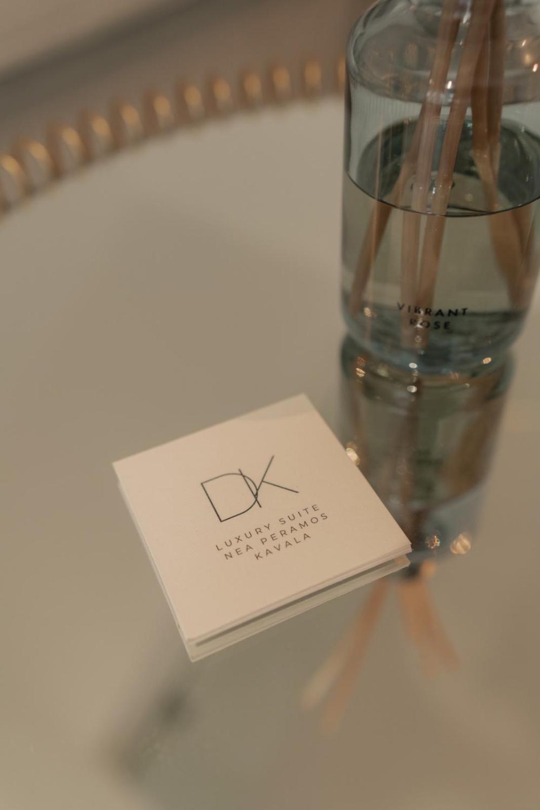 Dk Luxury Suite Néa Péramos Exterior foto