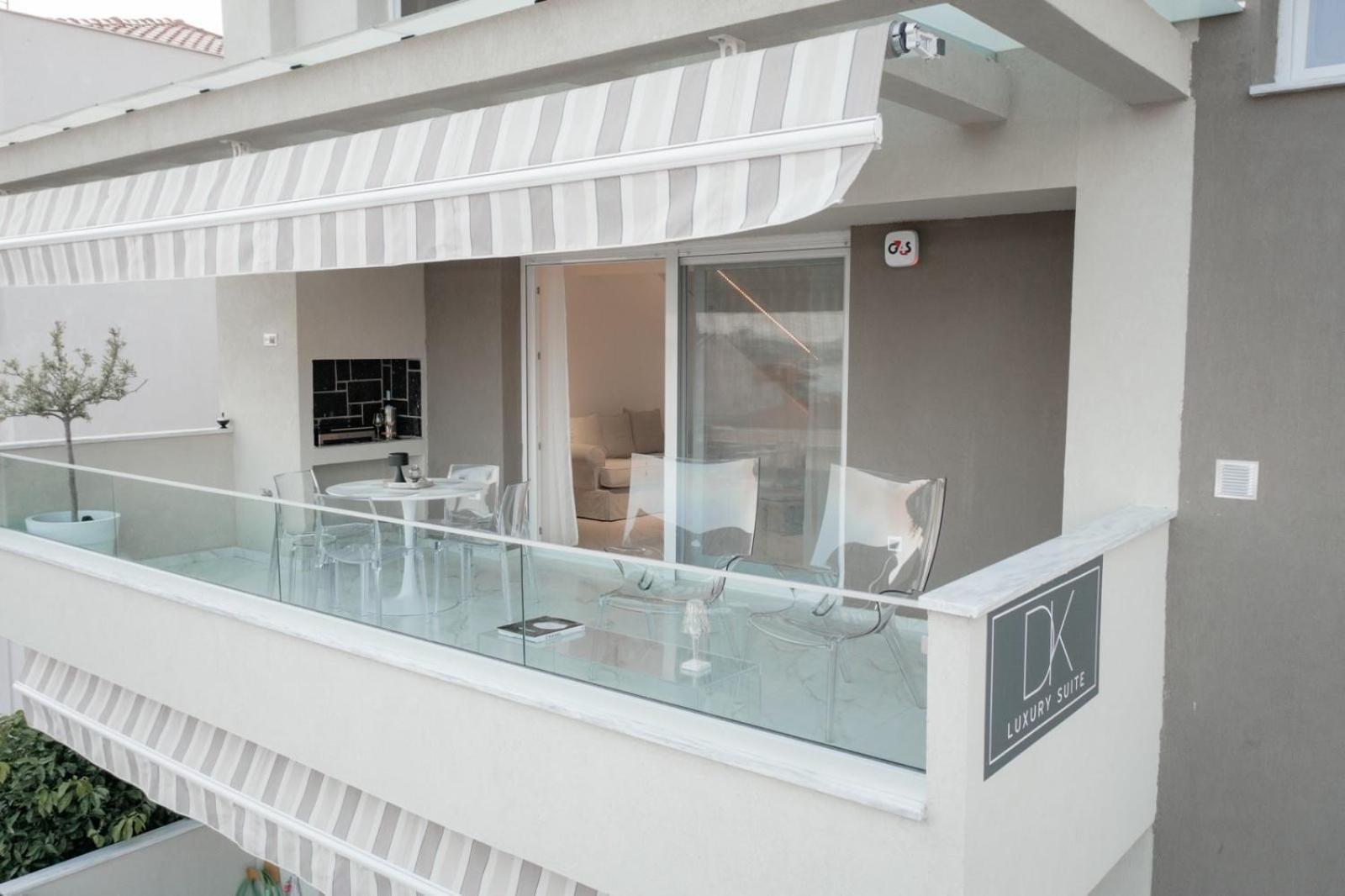 Dk Luxury Suite Néa Péramos Exterior foto
